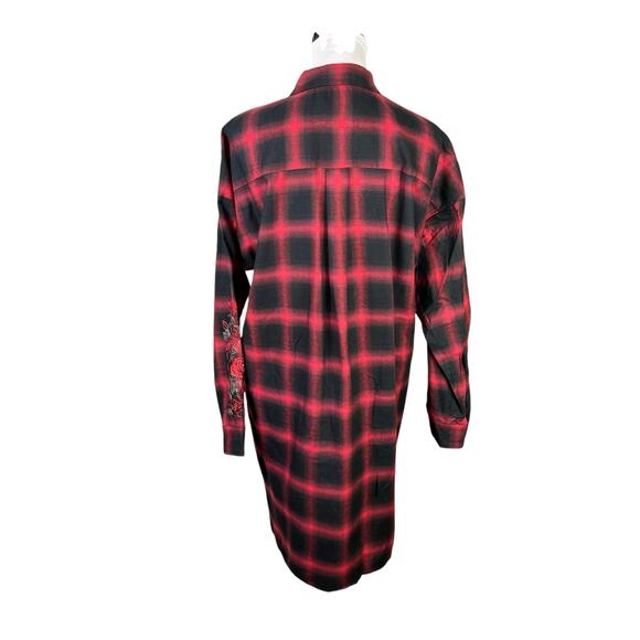Adaptation NWT Barneys New York Red Black Plaid Flannel Rose Embroidered Dress - Picture 3 of 13